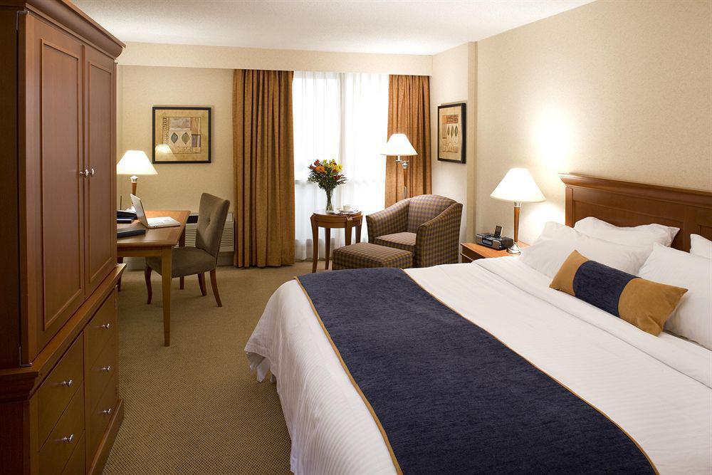 Delta Hotels By Marriott Γουίνιπεγκ Δωμάτιο φωτογραφία